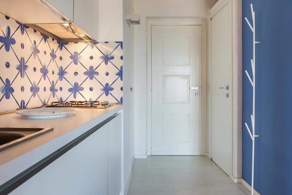 Casablu, Un Delizioso Bilocale Sulla Baia Di Naxos Apartment จีอาร์ดีนี นักซอส ภายนอก รูปภาพ