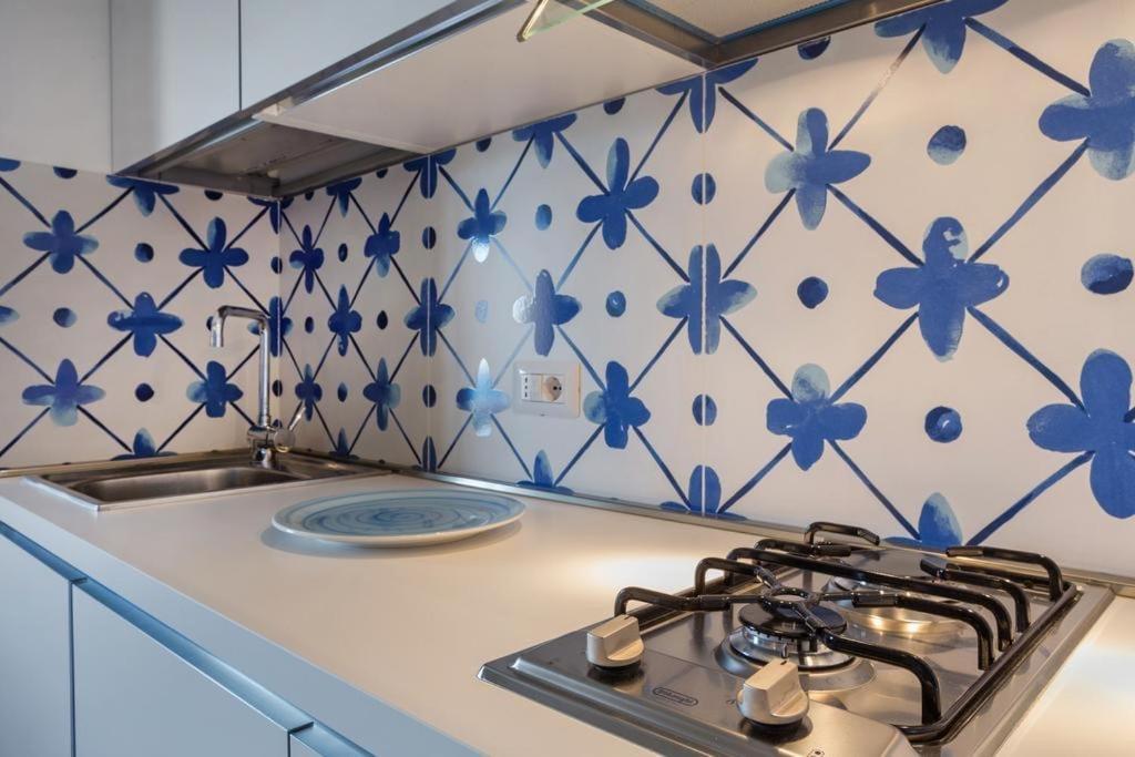 Casablu, Un Delizioso Bilocale Sulla Baia Di Naxos Apartment จีอาร์ดีนี นักซอส ภายนอก รูปภาพ
